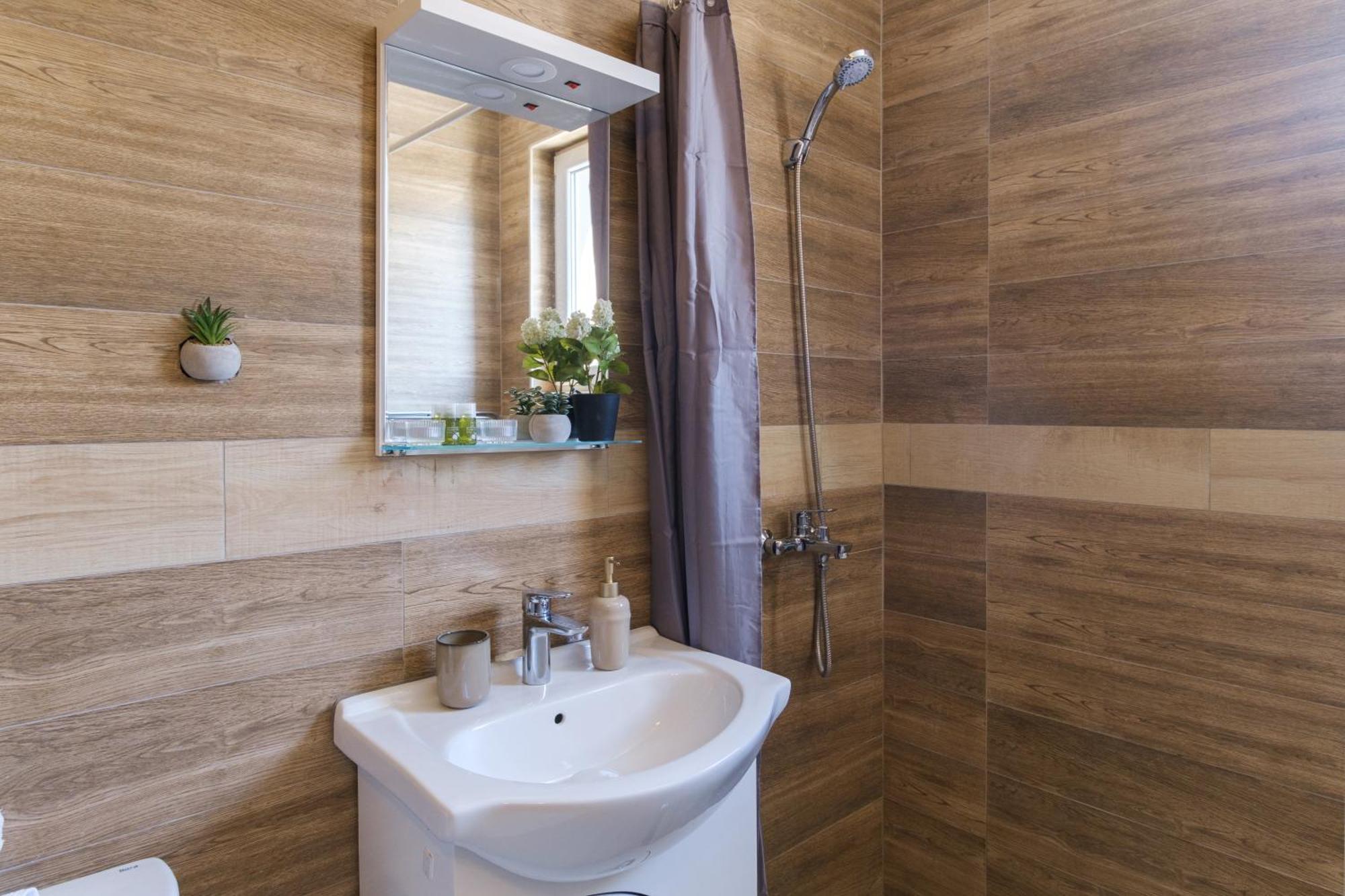 Serene Luxe Oasis Retreat On The Outskirts Plovdiv